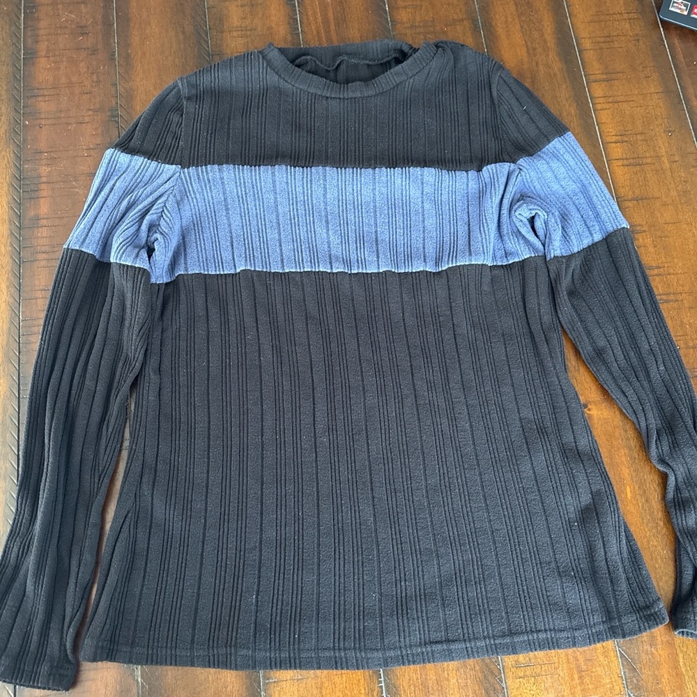 SHEIN Black and Blue Long Sleeve Top